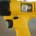 4644 may van vit dong luc pin dewalt dcf805c2 1