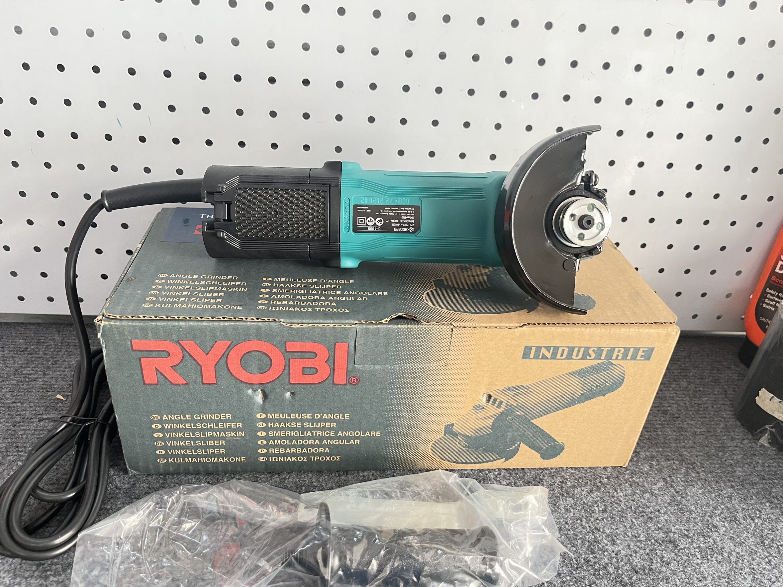 z3868848041440 18e316b2f12df7aeba0e091705642969 scaled z3868848041440 18e316b2f12df7aeba0e091705642969 scaled