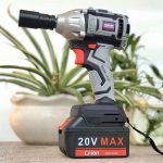 4625 may van bu long dung pin makute 20v cw001