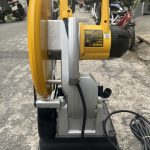 6521 may cat kim loai dewalt dw872 kr 1