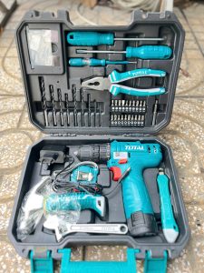 Bộ 81 món máy khoan pin 12V TOTAL THKTHP10812 Bộ 81 món máy khoan pin 12V TOTAL THKTHP10812