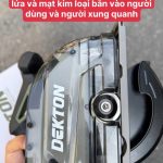 Hộp bảo vệ ngăn chặn tối đa tia lửa và mạt kim loại ban vào người dùng và người xung quanh